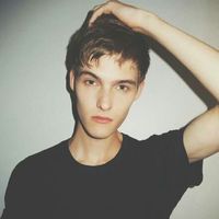 qq头像欧美范男生正面(17)