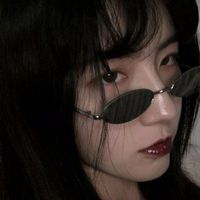 女生正面唯美头像高清图片