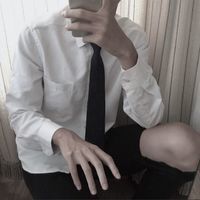 穿蓝色衣服的男生冷酷头像(20)