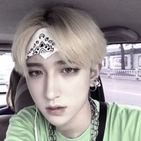 qq头像男生翅膀