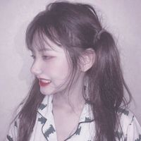 唯美冷酷头像女生背影