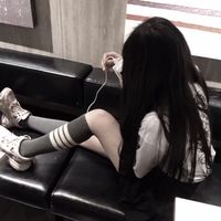 黑白头像女生冷酷霸气 超拽 侧面(4)