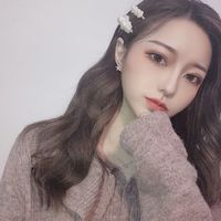 女生头像眼睛流泪图片(18)