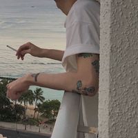 欧美长发伤感女生头像黑白(7)