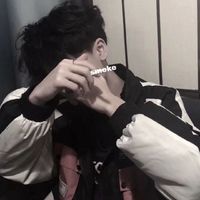 穿蓝色衣服的帅男生头像(14)