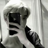 超拽霸气个性冷酷图片 男生头像(17)