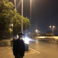 黑白男生意境高清头像(13)