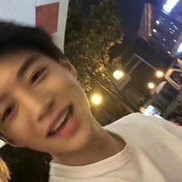 男生头像蒙着被子(10)