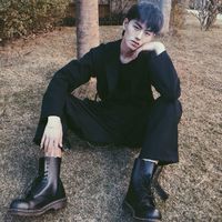 男生霸气背影qq头像(5)