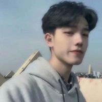 半身唯美头像男生(20)