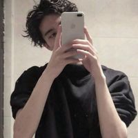 高冷背影黑白男生头像(14)