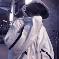 二次元男生卖萌头像(14)