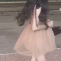 银色霸气图片女生头像