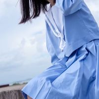 女生露背头像唯美图片(15)