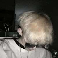经纪专业头像男生(8)