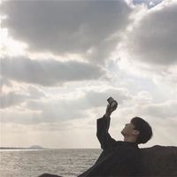 最美的头像男生图片(3)