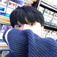 男生素描头像(2)