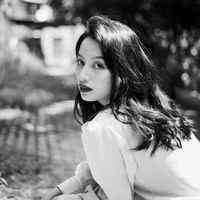 短发美女高清大图头像女生(11)