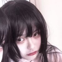 二次元女生头像古风红色
