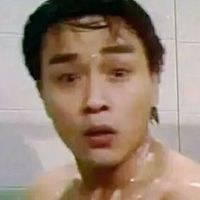 男生头像伤感孤独流泪(14)
