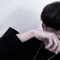背景海边头像男生(16)