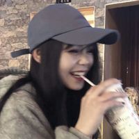 qq头像 黑白 女生