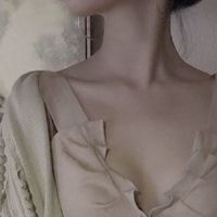白色皮肤纹身图片女生头像(9)
