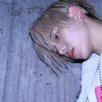 温馨的男生头像QQ(12)