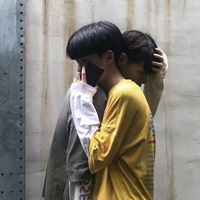 个性双影男生头像背影伤感(19)