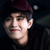 qq男生全身裸体头像(9)