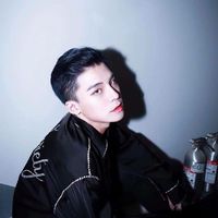 男生头像黑白小男孩外国