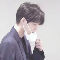 qq头像男生帅气冷酷带V(12)