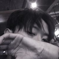 男生有深度的头像