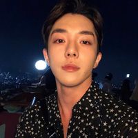 qq头像男生带细边圆框眼镜(14)