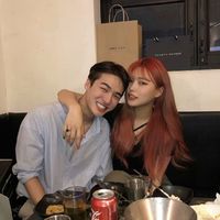 qq情侣抽烟女头像图片大全(6)