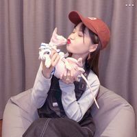 短头发颜色+女生头像