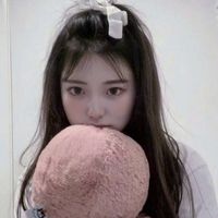 白色衬衫女孩头像女生图片大全