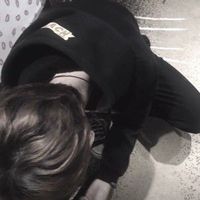 比心心男生头像(16)