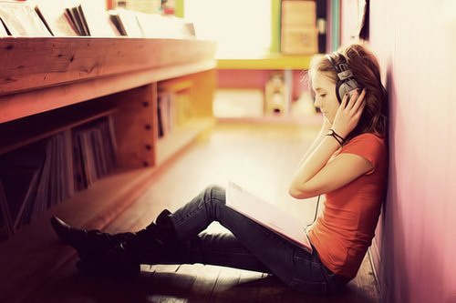 有嘴唇图案的网名