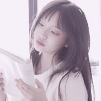 戴眼镜扎马尾的女生头像(7)