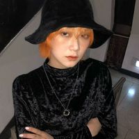 女生伤感大图欧美头像女生(11)