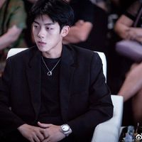 黑色伤感头像 男生 背影头像(18)