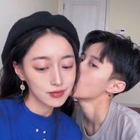 男的与宠物狗情侣头像(3)