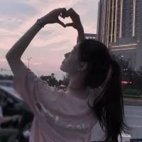 个性网超拽网名女生头像一对(11)