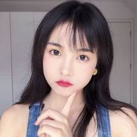 二次元女生头像短发