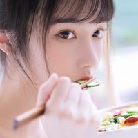 小孩丸子头头像女生头像(6)