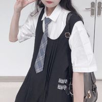 五十岁女士微信头像(13)