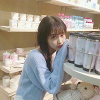 qq头像变态女生图片(20)