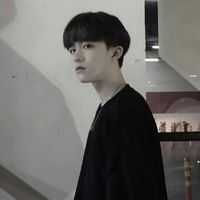文静帅气的男生头像(5)
