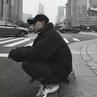 扣扣男生背影头像(19)